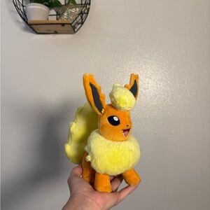 Pokémon flareon plushie